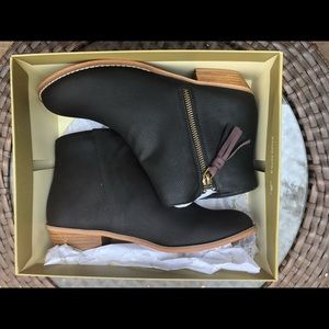 brand new tucker+tate black booties!